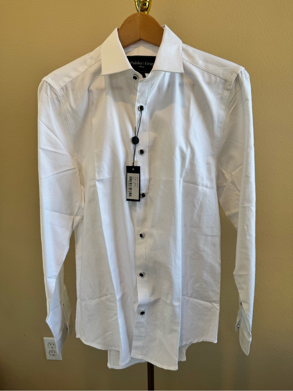 NWT Paisley & Gray Men’s Small Slim Fit Dress Button Shirt White Contrast Button